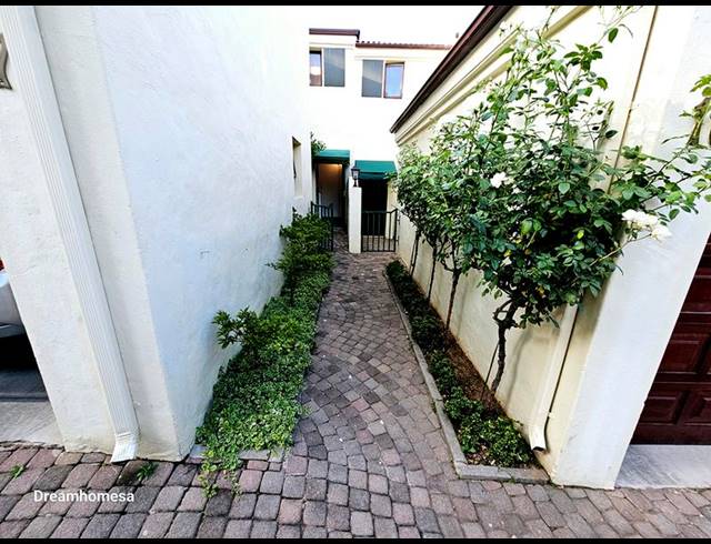 3 BEDROOM PROPERTY TO RENT IN ILLOVO